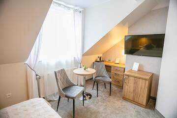 Фото номера Двухместный номер Делюкс с 1 кроватью Отель Hotel Onyx г. Губин 7